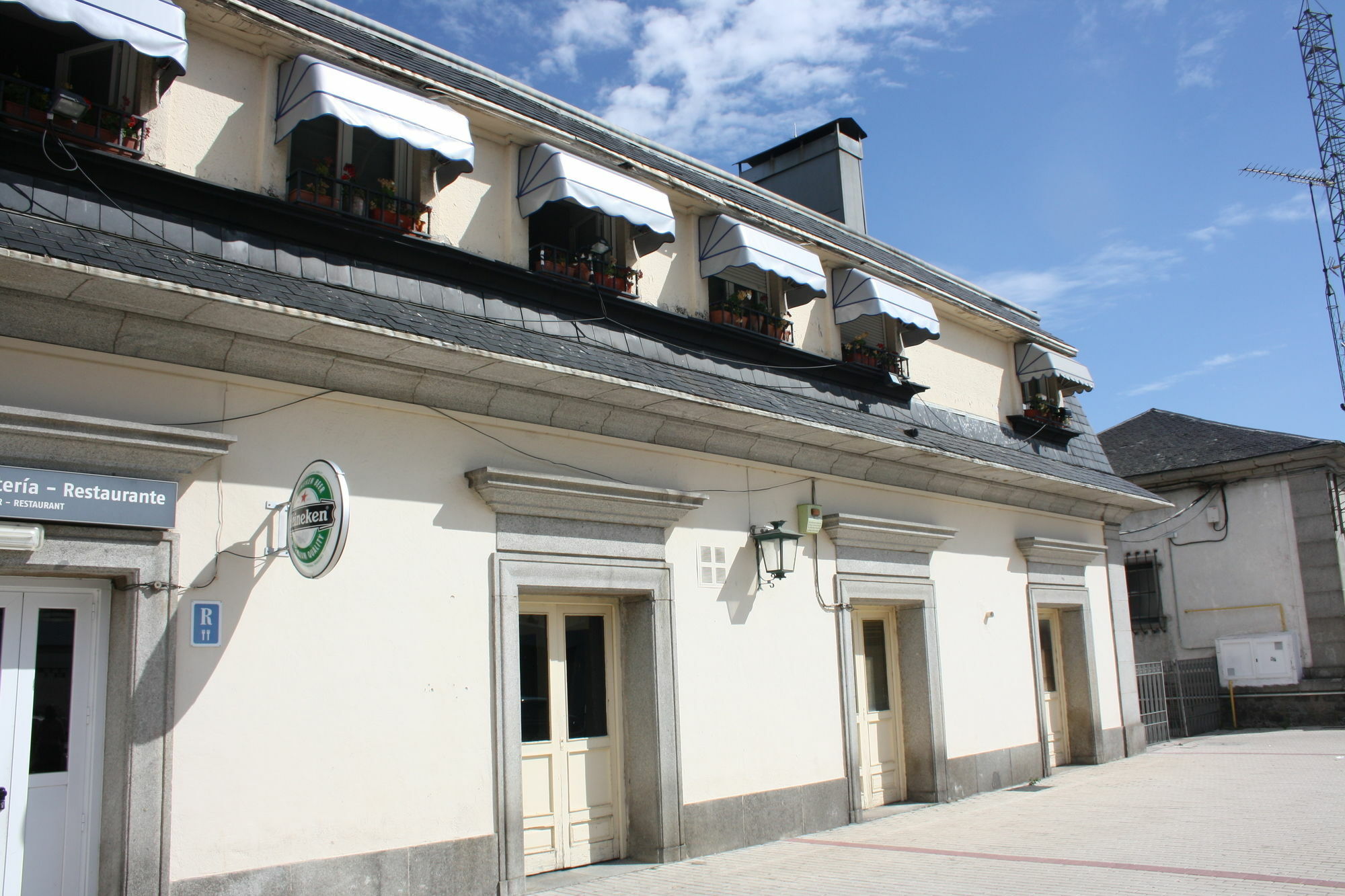 La Estación Ávila
